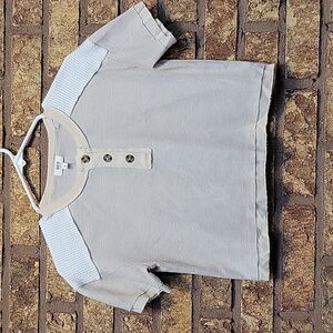 BKE Youth Cream and White Distressed Crop Top Size Medium